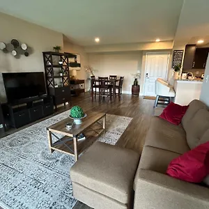 Apartment Spacious 2 Bedroom 2 Bathroom With Balcony In Uptown Charlotte! Views & Free Parking!, Charlotte